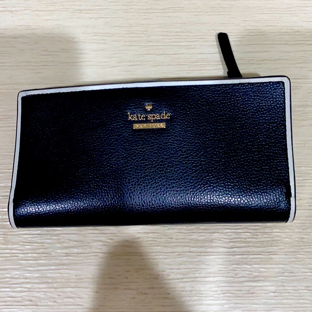 Kate Spade Wallet ♠️